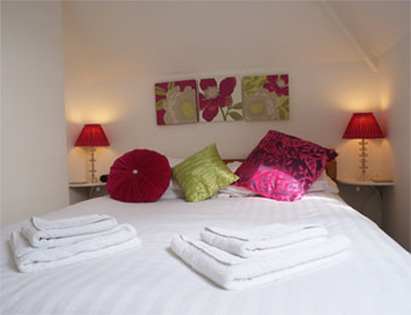 One of the bedrooms available at The Mariners Guesthouse